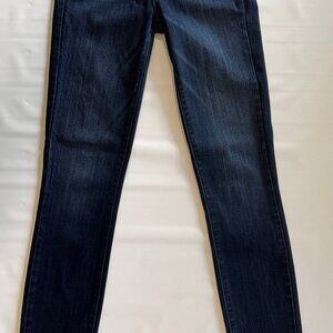 Paige Mid-Rise Women's Jeans in EXCELLENT Condition!
